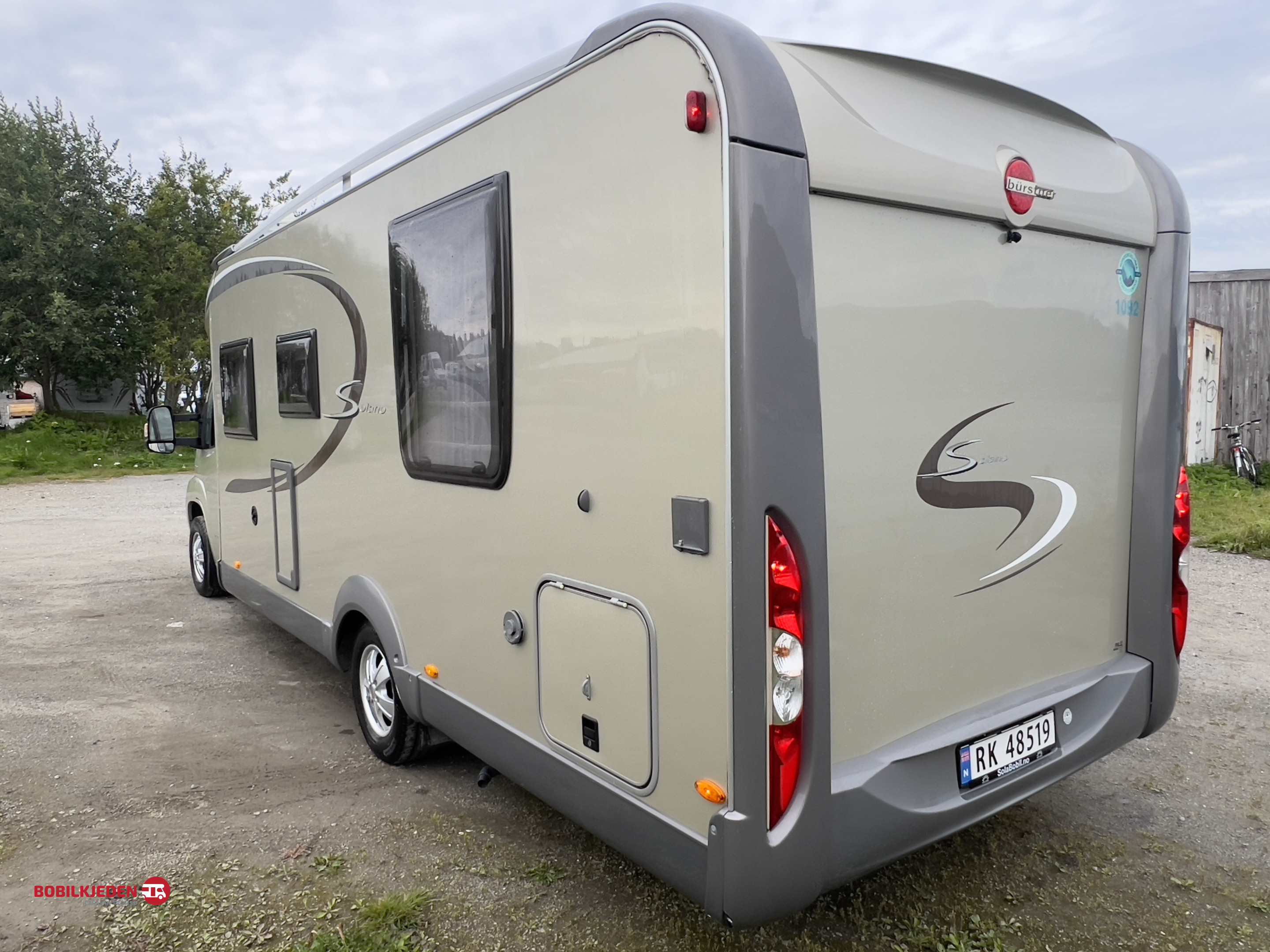 Campingvogner på lager - Bobilkjeden | Bürstner Solano T727